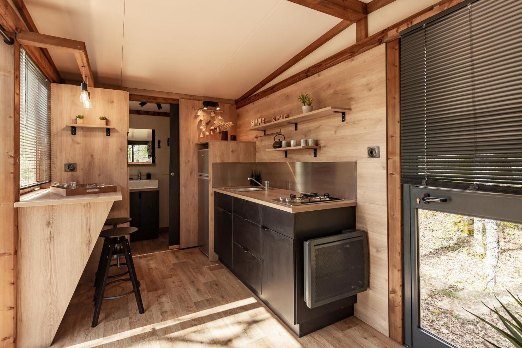 Gite Ethic Simple & Chic Labastide-Marnhac Exterior photo