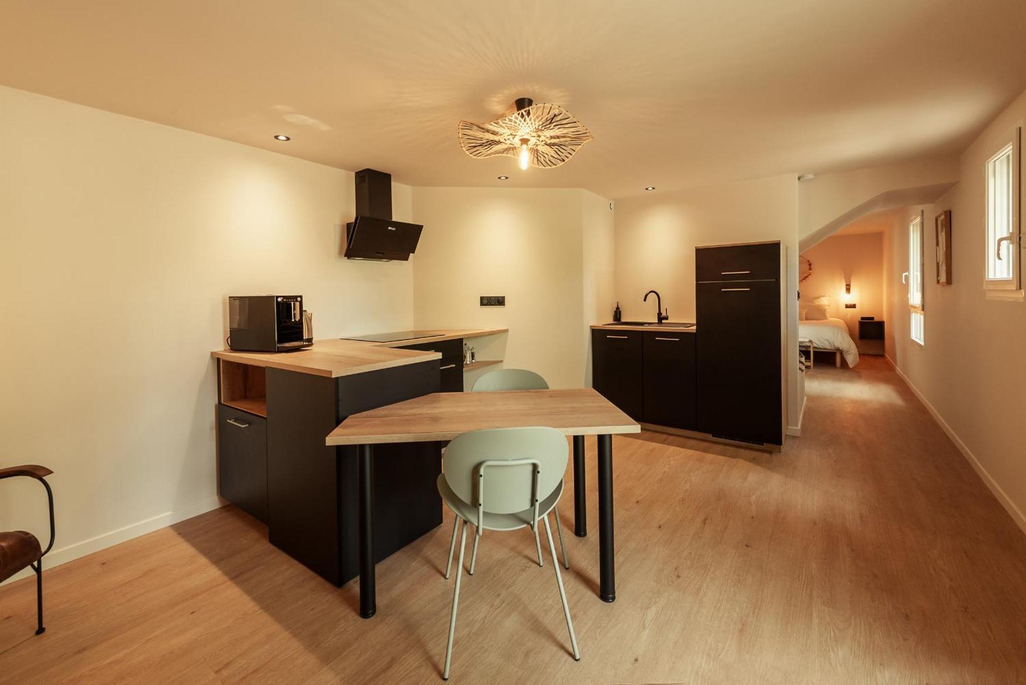 Gite Ethic Simple & Chic Labastide-Marnhac Exterior photo